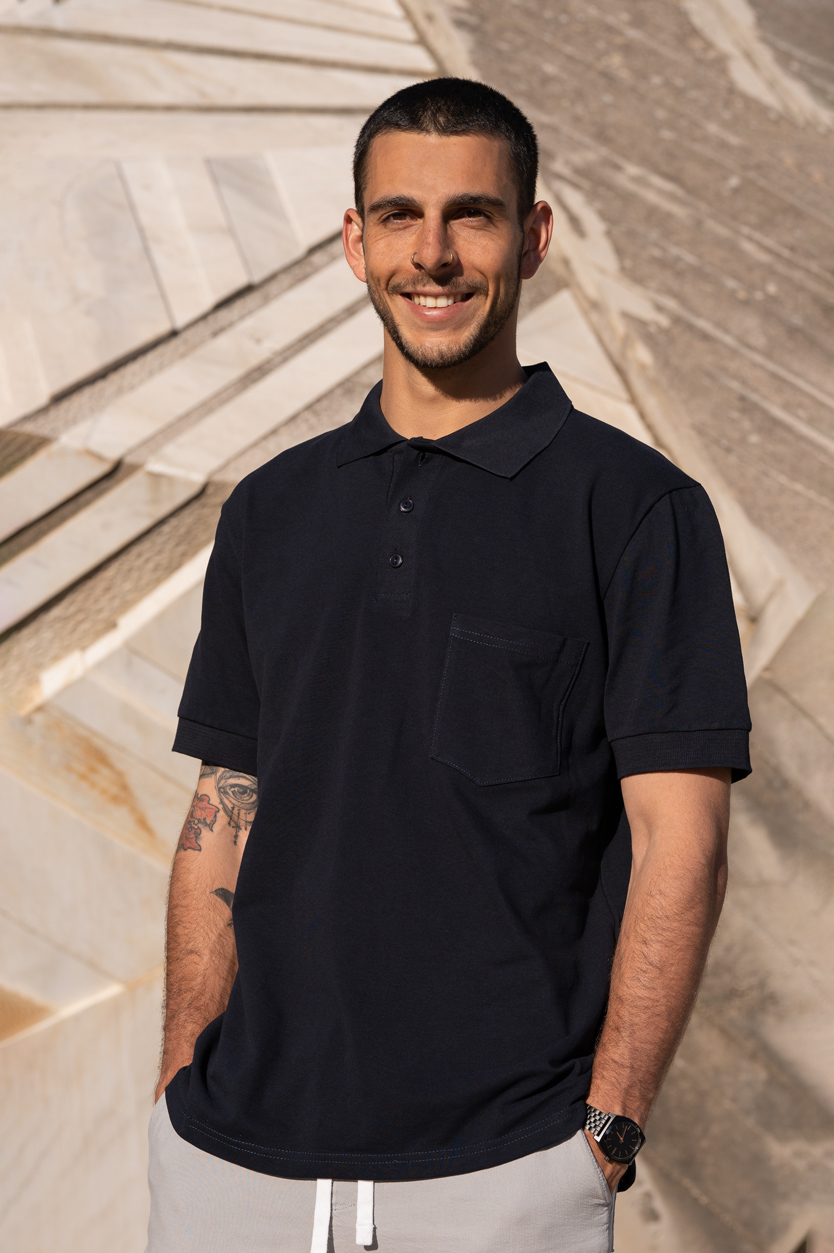 Ανδρική μπλούζα μαύρη.Tύπου polo